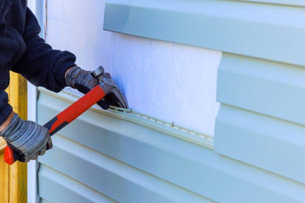 Historical Building Siding Restoration in Captain Cook, HI